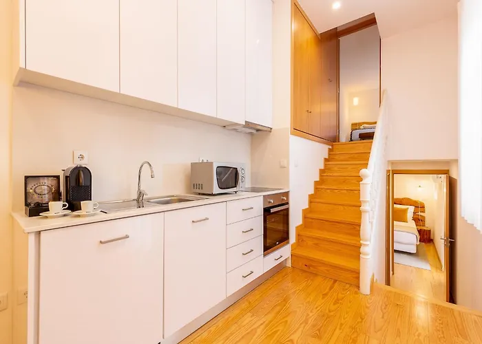 아파트 Charming 1-bedroom In 포르투