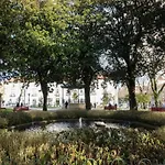Charming 1-bedroom In *
