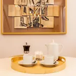 Charming 1-bedroom In * 波尔图