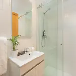 Charming 1-bedroom In 公寓 *