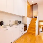 Apartment Charming 1-bedroom In Porto