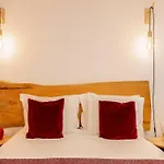 Charming 1-bedroom In
