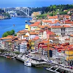 Charming 1-bedroom In Apartment Porto