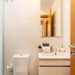 Charming 1-bedroom In Apartment