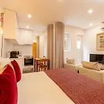Charming 1-bedroom In * Porto