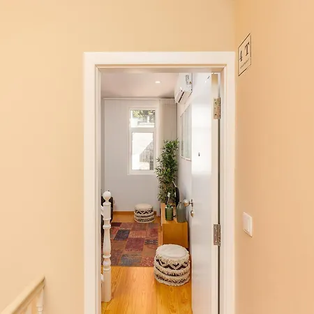 شقة Charming 1-bedroom In بورتو