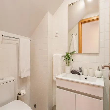 Charming 1-bedroom In شقة *