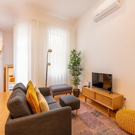 Charming 1-bedroom In Appartamento