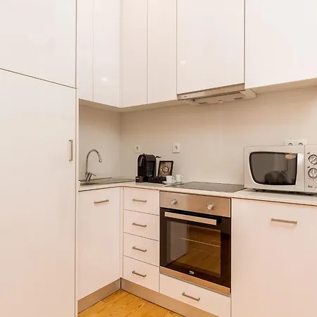 公寓 Charming 1-bedroom In 波尔图