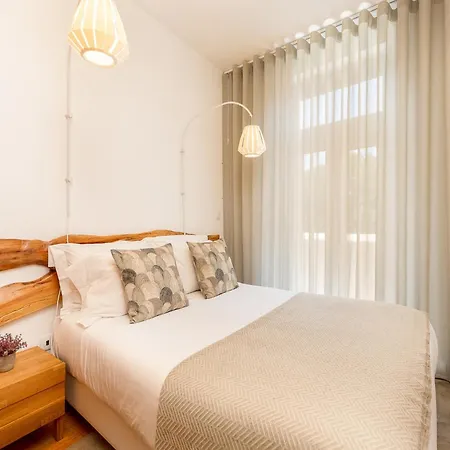 Charming 1-bedroom In * بورتو