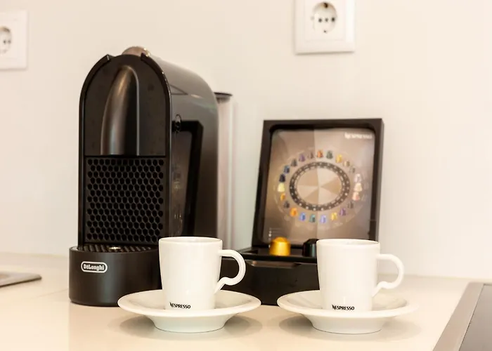 Charming 1-bedroom In * 波尔图