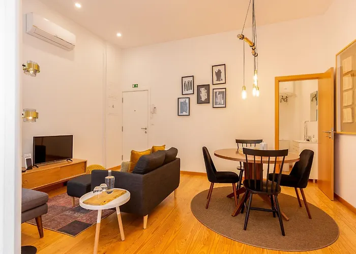 Charming 1-bedroom In 公寓 波尔图