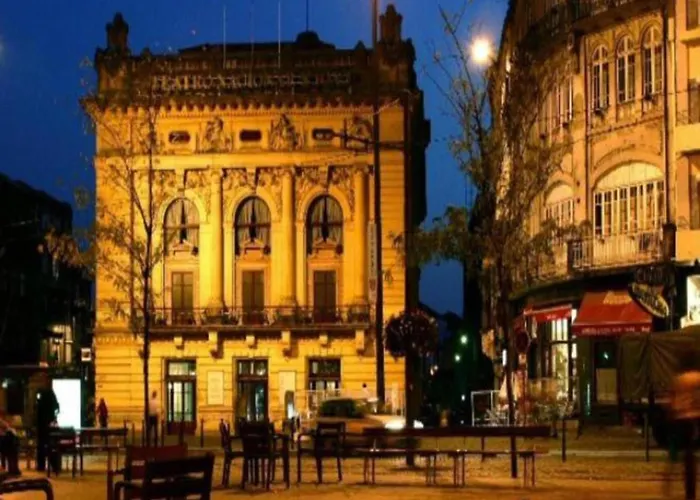 Charming 1-bedroom In Apartment *