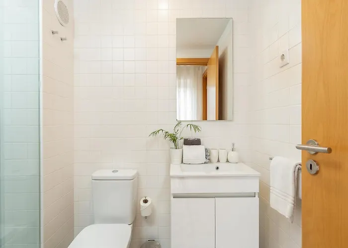 Apartment Charming 1-bedroom In *