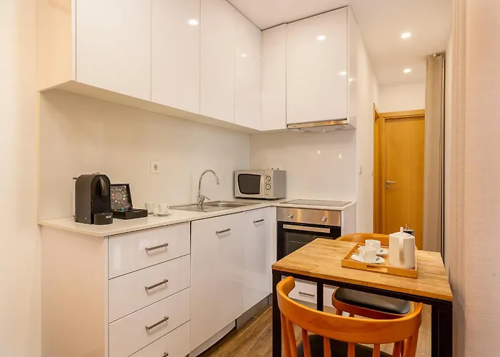 Apartment Charming 1-bedroom In