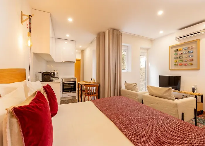 Charming 1-bedroom In * Porto